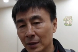 李玮锋回应“大头”绰号:头球比较好,作为后卫红黄牌多很正常 李玮锋回应“大头”绰号:头球比较好,作为后卫红黄牌多很正常